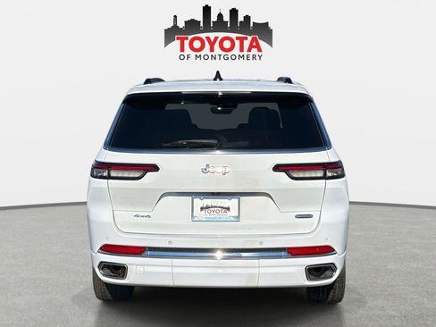 Used 2023 Jeep Grand Cherokee L Overland image 4