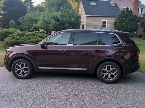 Used 2020 Kia Telluride EX w/ Towing Package AWD/4WD image 15