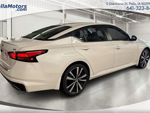 Used 2020 Nissan Altima 2.5 SR image 3