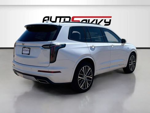 Used 2024 Cadillac XT6 Sport w/ Technology Package AWD/4WD image 7
