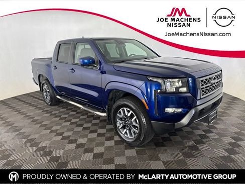 Certified 2022 Nissan Frontier SV AWD/4WD image 1