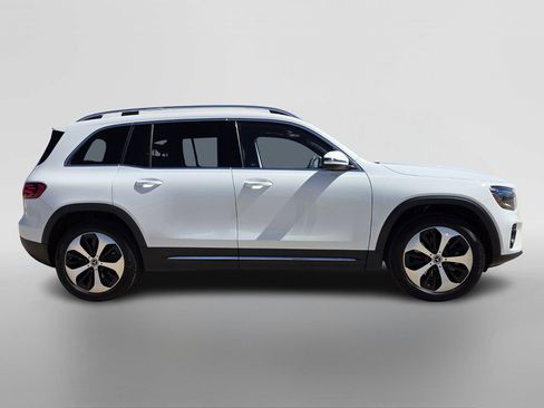 New 2026 Mercedes-Benz GLB 250 image 6
