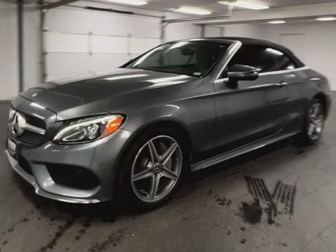 Used 2017 Mercedes-Benz C 300 4MATIC Cabriolet image 4