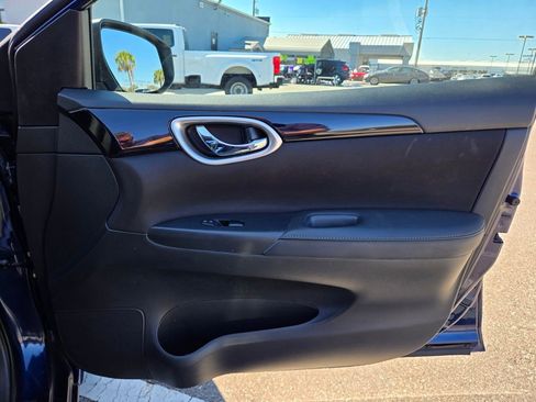 Used 2019 Nissan Sentra SV w/ Exterior Package image 39