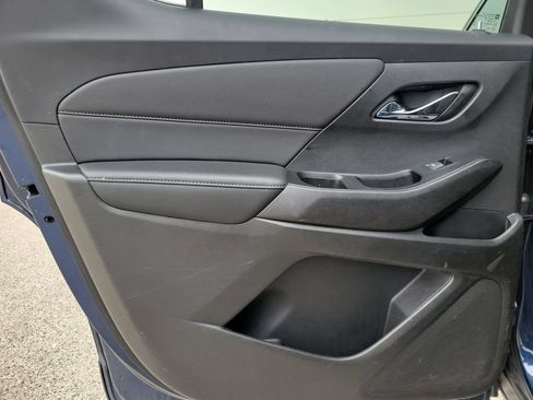 Used 2023 Chevrolet Traverse LT w/ LPO, Floor Liner Package AWD/4WD image 11