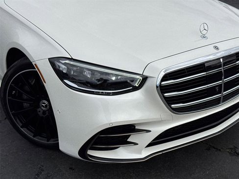 Used 2023 Mercedes-Benz S 500 4MATIC image 3