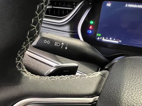 Certified 2023 Jeep Grand Cherokee Altitude image 38