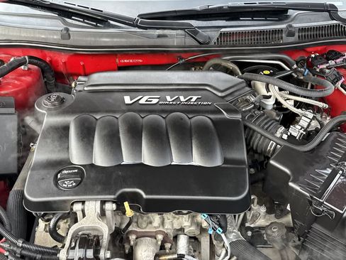 Used 2012 Chevrolet Impala LT w/ LT Sunroof Package image 12