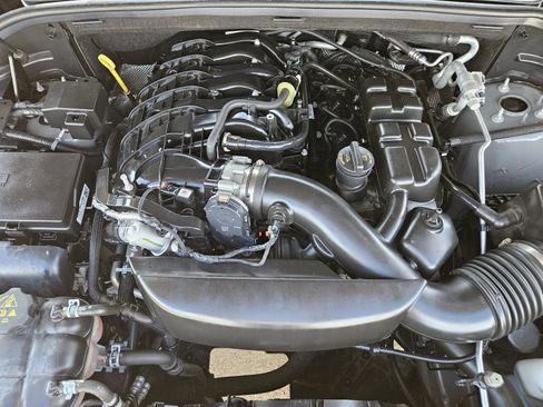 Used 2022 Dodge Durango GT RWD image 34