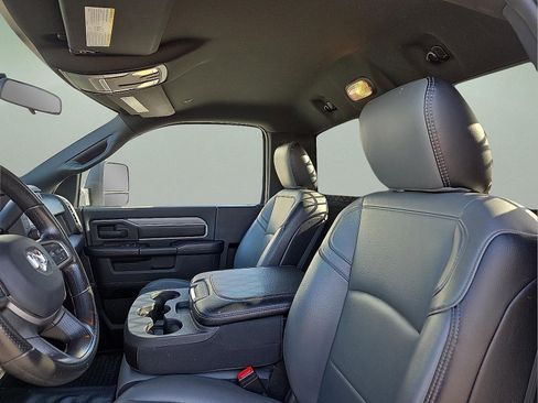 Used 2023 RAM 4500 Tradesman image 11