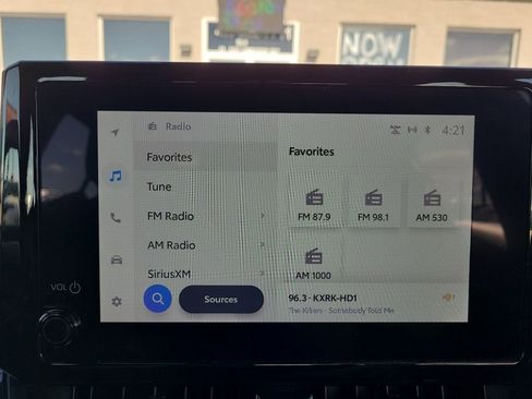 Used 2023 Toyota Corolla SE w/ SE Premium Package FWD image 19