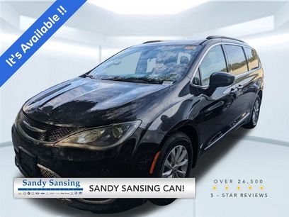 Used 2017 Chrysler Pacifica Touring-L