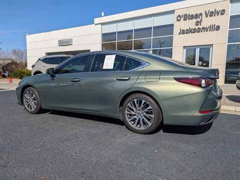 Used 2019 Lexus ES 350 w/ Premium Package image 4