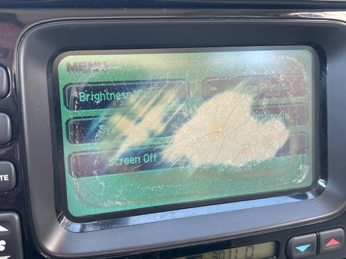 Used 2004 Jaguar XJ8 XJR image 32