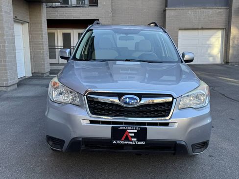 Used 2015 Subaru Forester 2.5i Premium w/ All-Weather Package AWD/4WD image 9