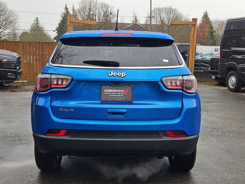 Certified 2025 Jeep Compass Sport image 6