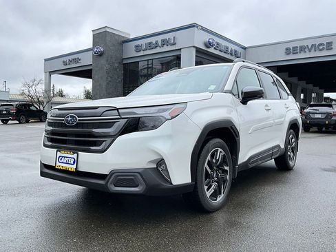 Certified 2025 Subaru Forester Limited image 4