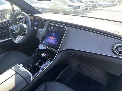 Certified 2025 Mercedes-Benz EQE 350+ SUV image 21