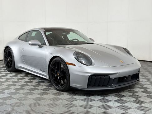 Certified 2026 Porsche 911 Carrera GTS RWD image 8