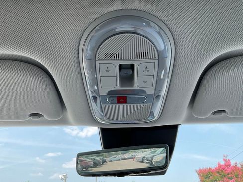 Used 2024 Hyundai Ioniq 5 Limited image 45