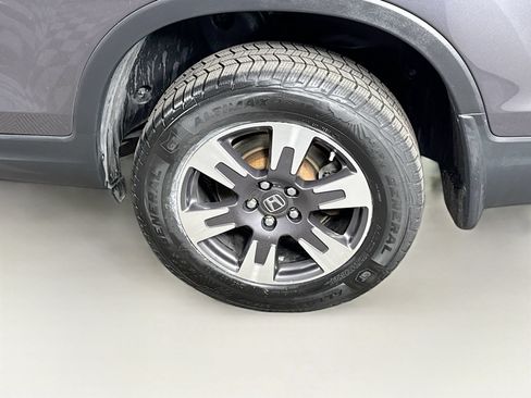 Used 2019 Honda Ridgeline RTL image 9