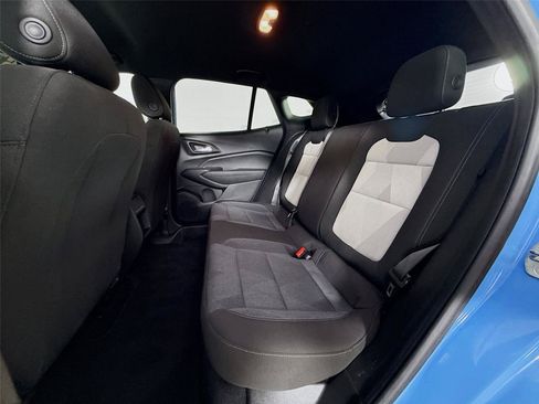 Used 2024 Chevrolet Trax RS w/ Driver Confidence Package FWD image 24