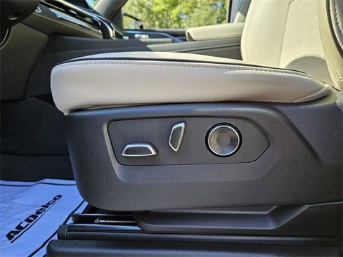 Certified 2024 Cadillac Escalade Sport w/ LPO, ONYX Package image 12