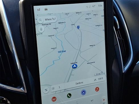 Used 2022 Ford Edge Titanium w/ Class II Trailer Tow Package image 18