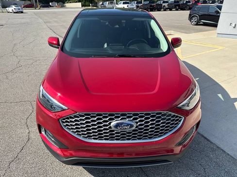 Used 2024 Ford Edge SEL w/ Convenience Package AWD/4WD image 12