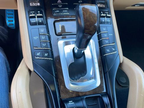 Used 2016 Porsche Cayenne S AWD/4WD image 15