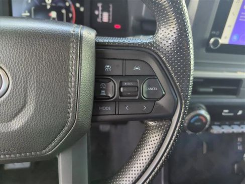 Certified 2025 Toyota Tacoma SR AWD/4WD image 17