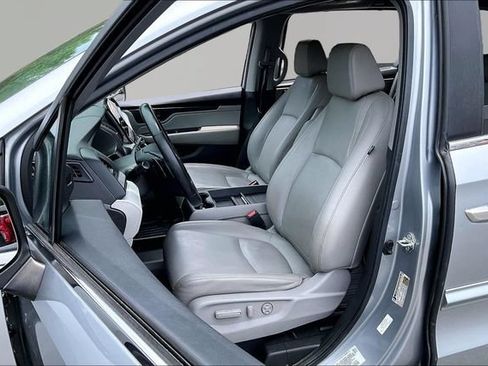 Used 2018 Honda Odyssey EX-L image 15