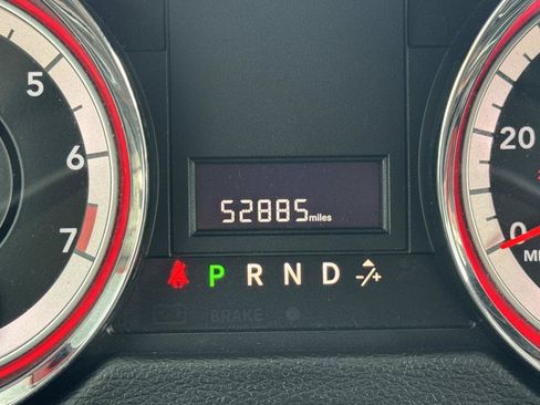 Used 2019 Dodge Grand Caravan SXT FWD image 28