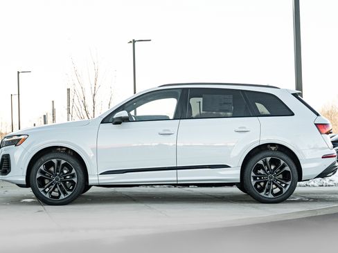 New 2026 Audi Q7 3.0T Premium Plus image 6