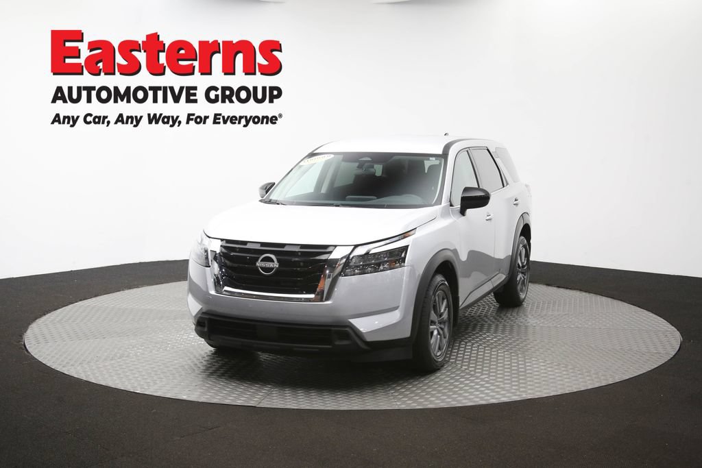 Used 2023 Nissan Pathfinder S AWD/4WD image 55