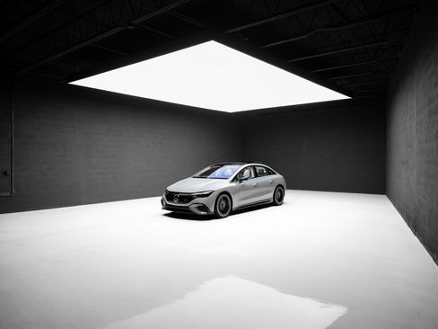 Used 2023 Mercedes-Benz EQE AMG 4MATIC Sedan image 89