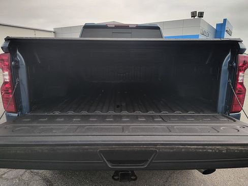 Used 2025 Chevrolet Silverado 2500 LT AWD/4WD image 30