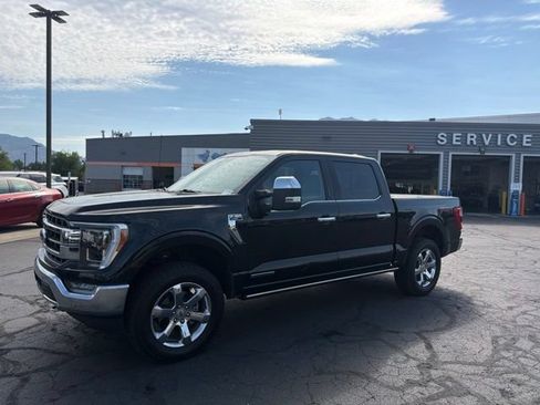 Used 2022 Ford F150 Lariat w/ Equipment Group 502A High AWD/4WD image 16