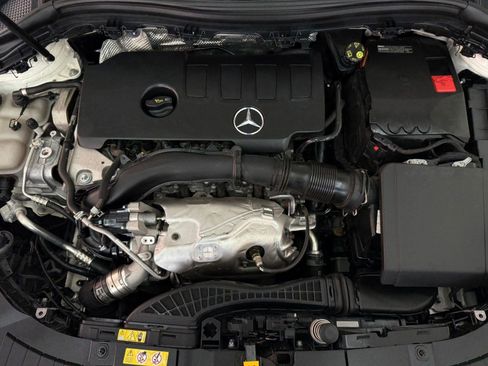 Certified 2023 Mercedes-Benz GLA 250 image 32