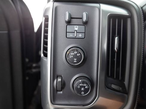 Used 2015 Chevrolet Silverado 1500 LTZ Z71 w/ LTZ Plus Package AWD/4WD image 39
