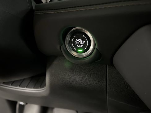 Certified 2025 Chevrolet Suburban High Country image 69