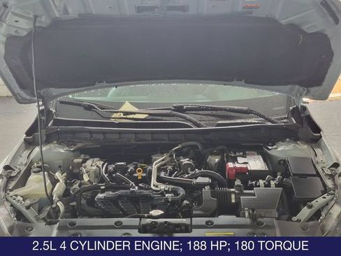 Used 2024 Nissan Altima 2.5 SR w/ SR Premium Package FWD image 28