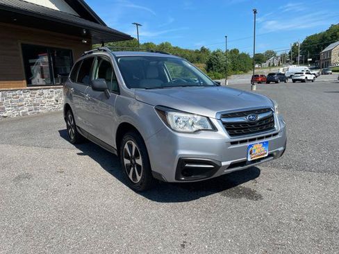 Used 2017 Subaru Forester 2.5i w/ Alloy Wheel Package AWD/4WD image 14