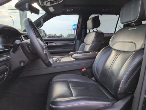 Used 2024 Jeep Grand Wagoneer L Series II w/ Quick Order Packagew 28T image 9