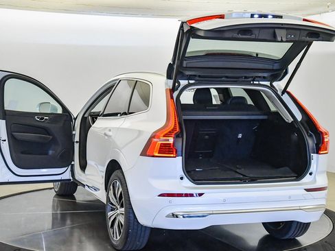 Certified 2022 Volvo XC60 B5 Inscription image 30