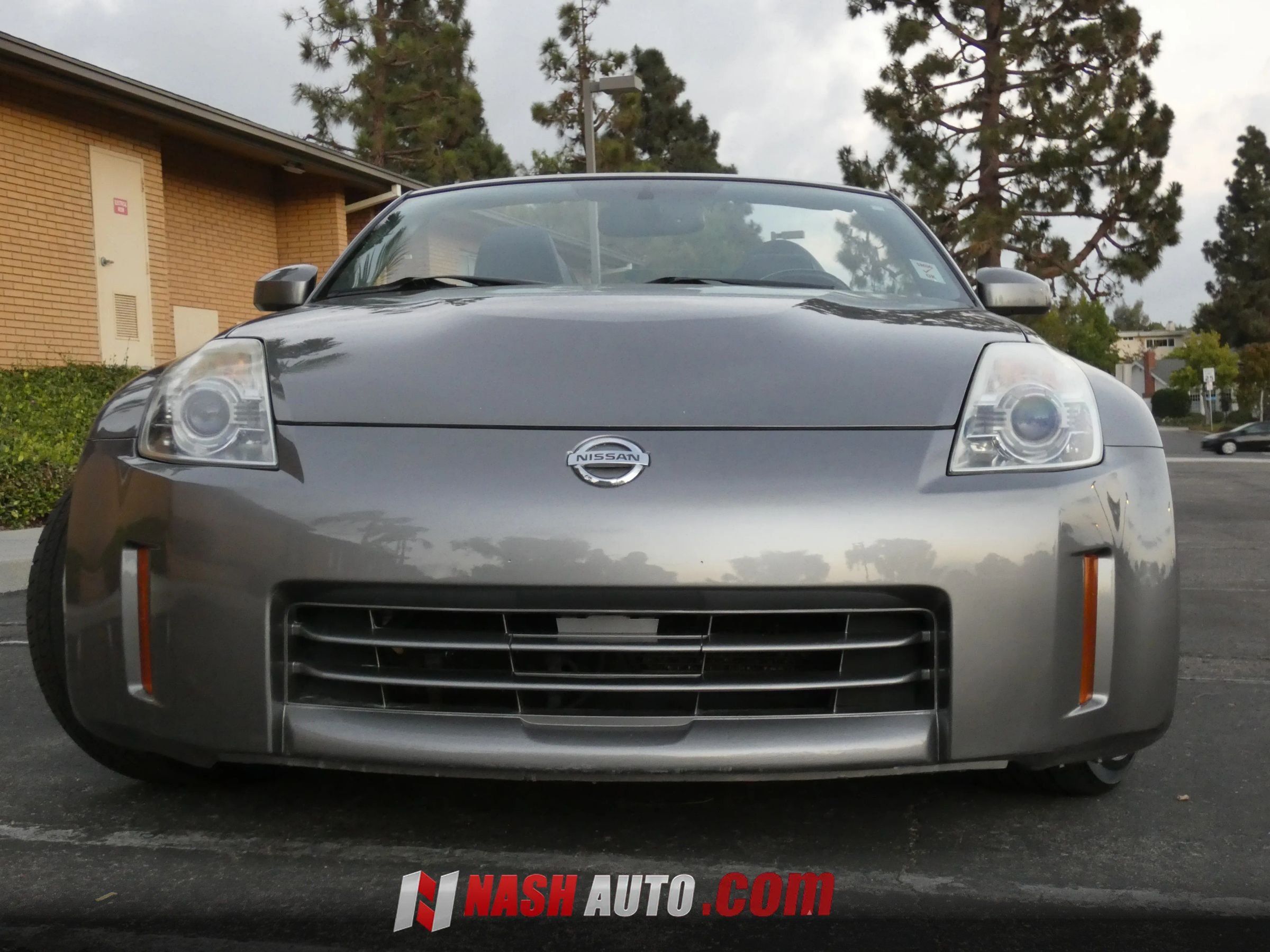 Used 2008 Nissan 350Z Touring RWD image 17