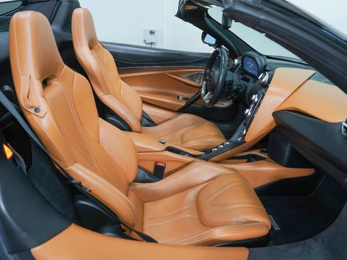 Used 2020 McLaren 720S Luxury image 12