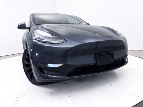 Used 2023 Tesla Model Y Long Range image 7