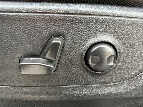 Used 2022 RAM 1500 Big Horn image 11