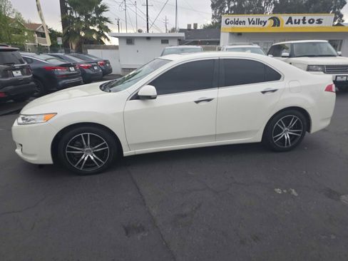 Used 2010 Acura TSX image 2